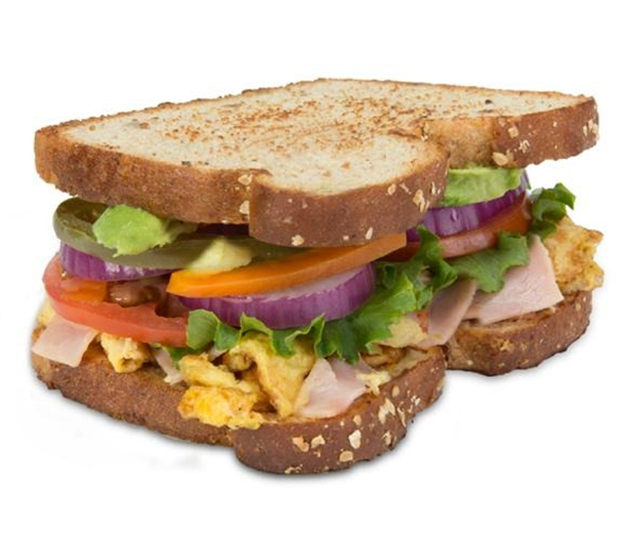 Sandwich Huevo con Jamón
